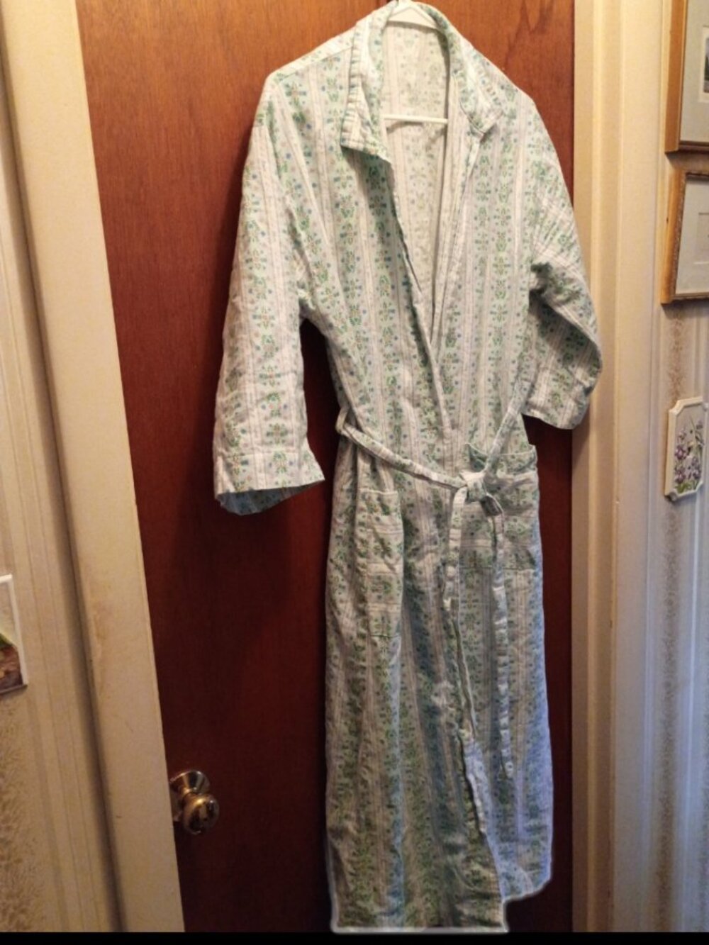 LL Bean In Lanz Tyrolean Floral  Striped style Flannel Bathrobe~S/M~